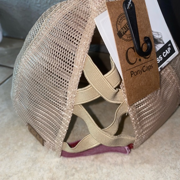 Ponytail caps - Picture 2 of 4